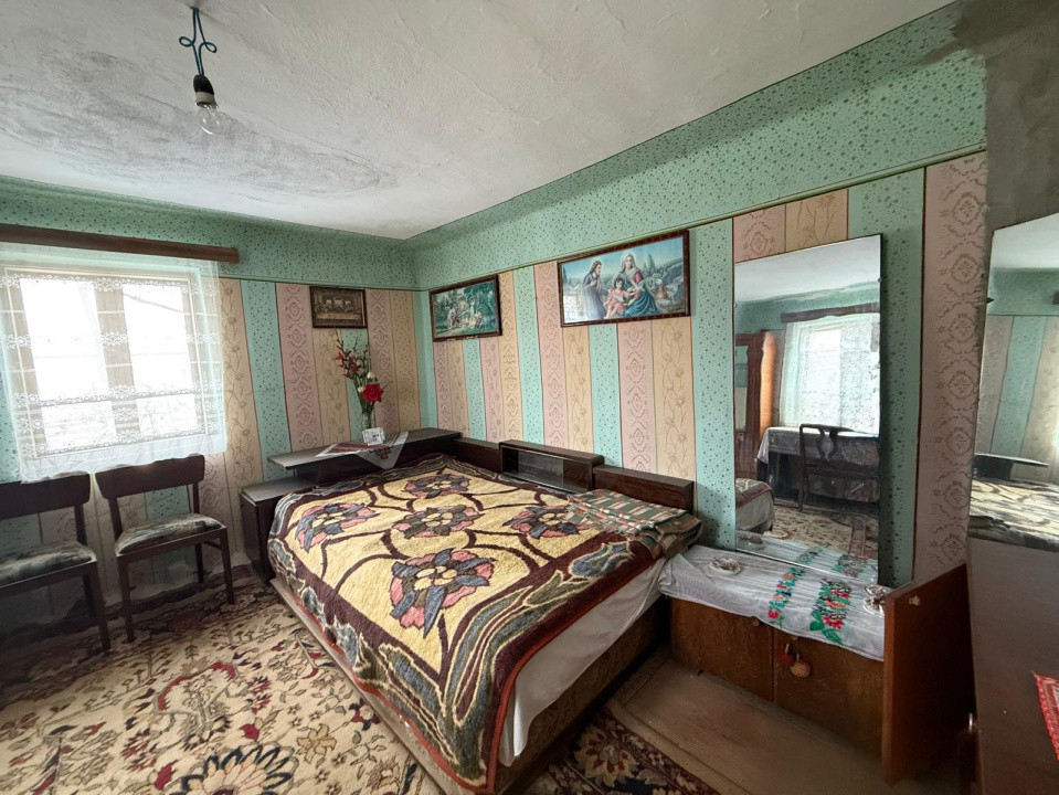 Casa parter, 700 MP teren, 50 MP utili, Craiova, cartier Bariera Valcii