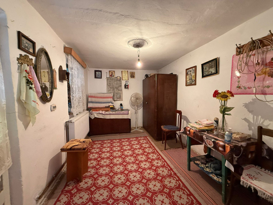 Casa parter, 700 MP teren, 50 MP utili, Craiova, cartier Bariera Valcii