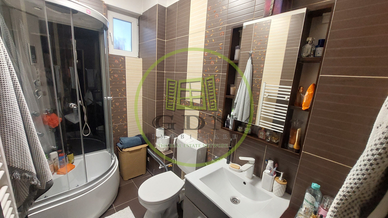 Apartament 3 camere decomandat, etajul 1, Brazda zona Bulevardul Dacia