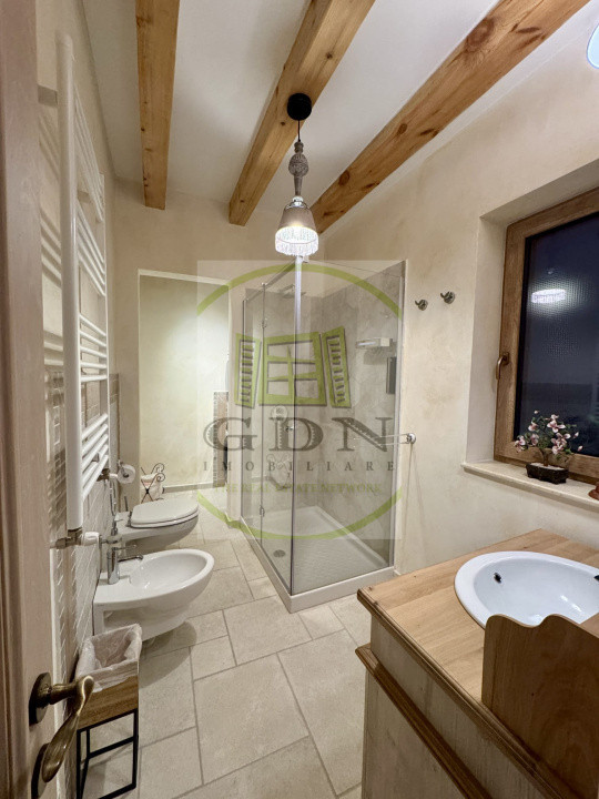 Inchiriere vilă de lux PREMIUM Brașov Tractorul Coresi