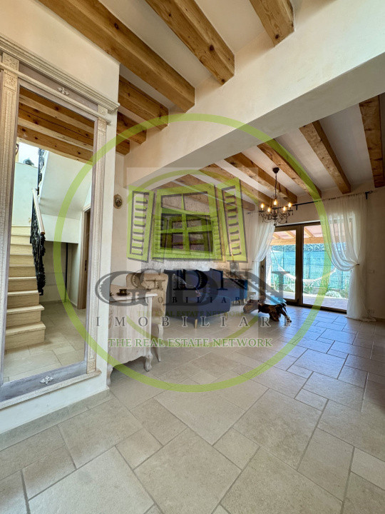 Inchiriere vilă de lux PREMIUM Brașov Tractorul Coresi