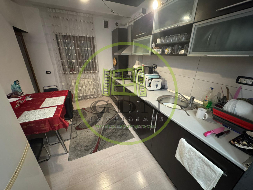 Apartament 3 camere, semidecomandat, 95.75mp, Calea Severinului, Mall Promenada