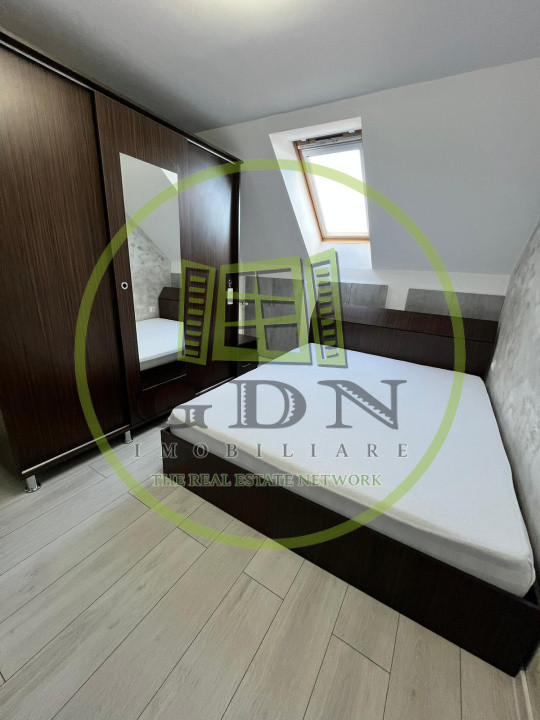 Apartament 3 camere 60m2 de vanzare - Semaforului