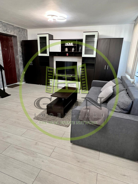 Apartament 3 camere 60m2 de vanzare - Semaforului