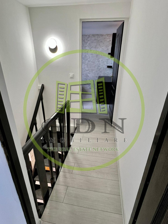 Apartament 3 camere 60m2 de vanzare - Semaforului