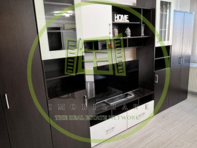 Apartament 3 camere 60m2 de vanzare - Semaforului
