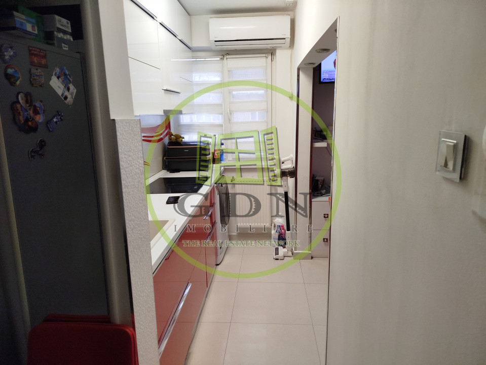 Apartament 3 camere, Nufărul, zona Onisifor Ghibu