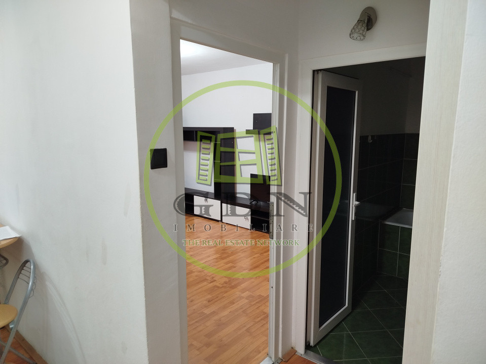 Apartament 1 cameră, zona Rogerius