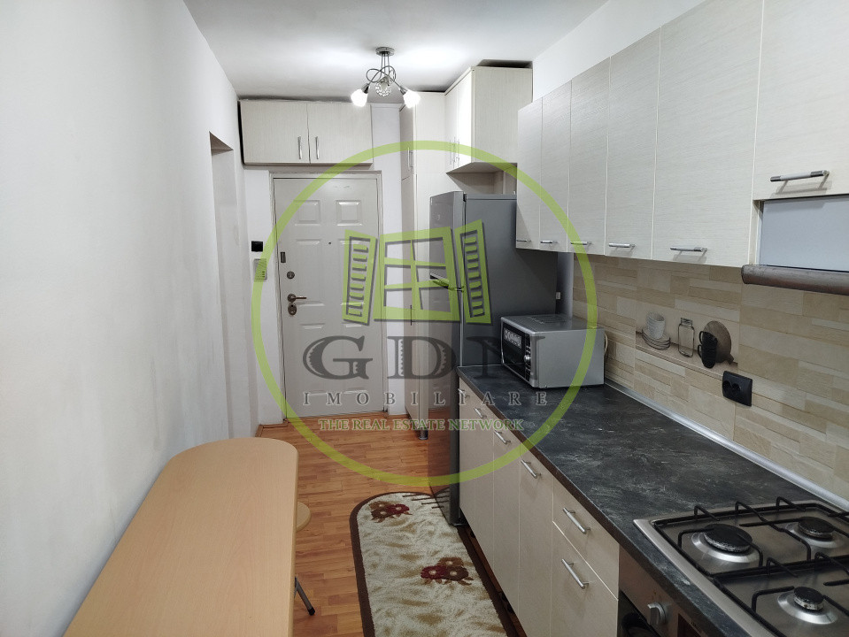 Apartament 1 cameră, zona Rogerius