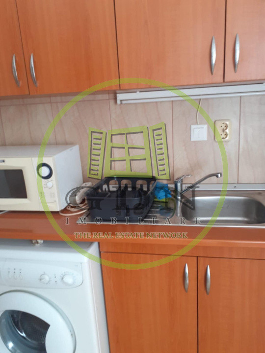 Apartament de închiriat zona Petrom 