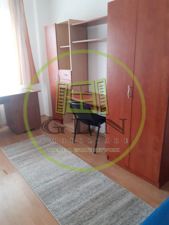 Apartament de închiriat zona Petrom 