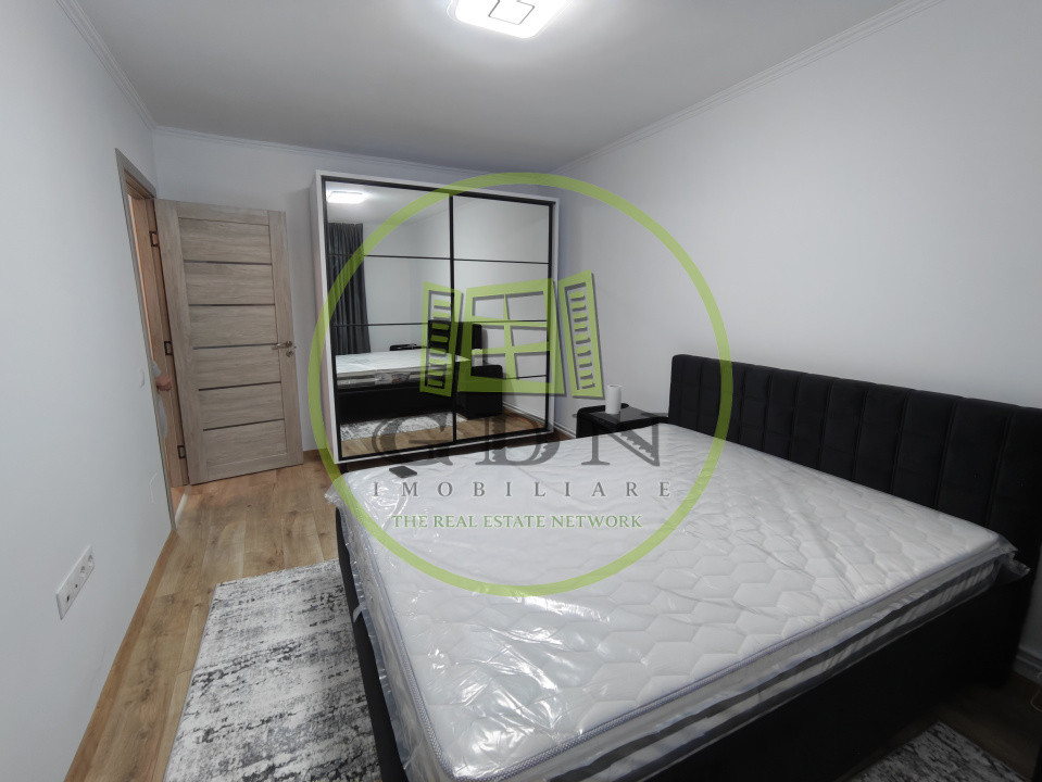 Apartament renovat tot zona centrala 