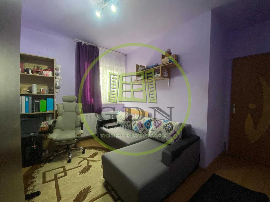 Apartament 3 camere 49mp spre vânzare - Terezian