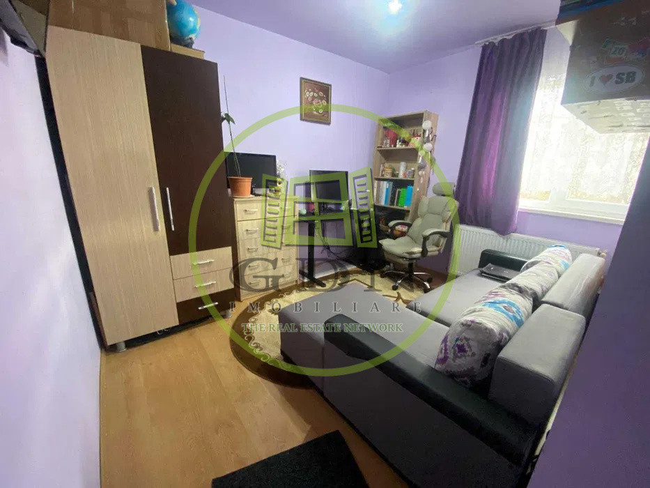 Apartament 3 camere 49mp spre vânzare - Terezian