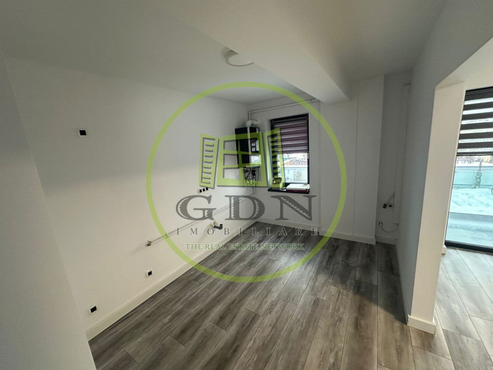 Spațiu comercial de închiriat 82m2 - Calea Dumbrăvii 