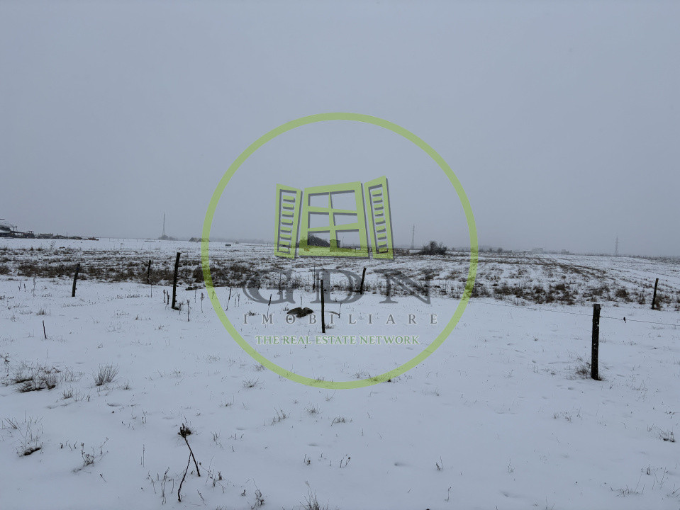 Teren extravilan  3150 mp + 800 mp sunt intravilan-  în Valea Avrigulu