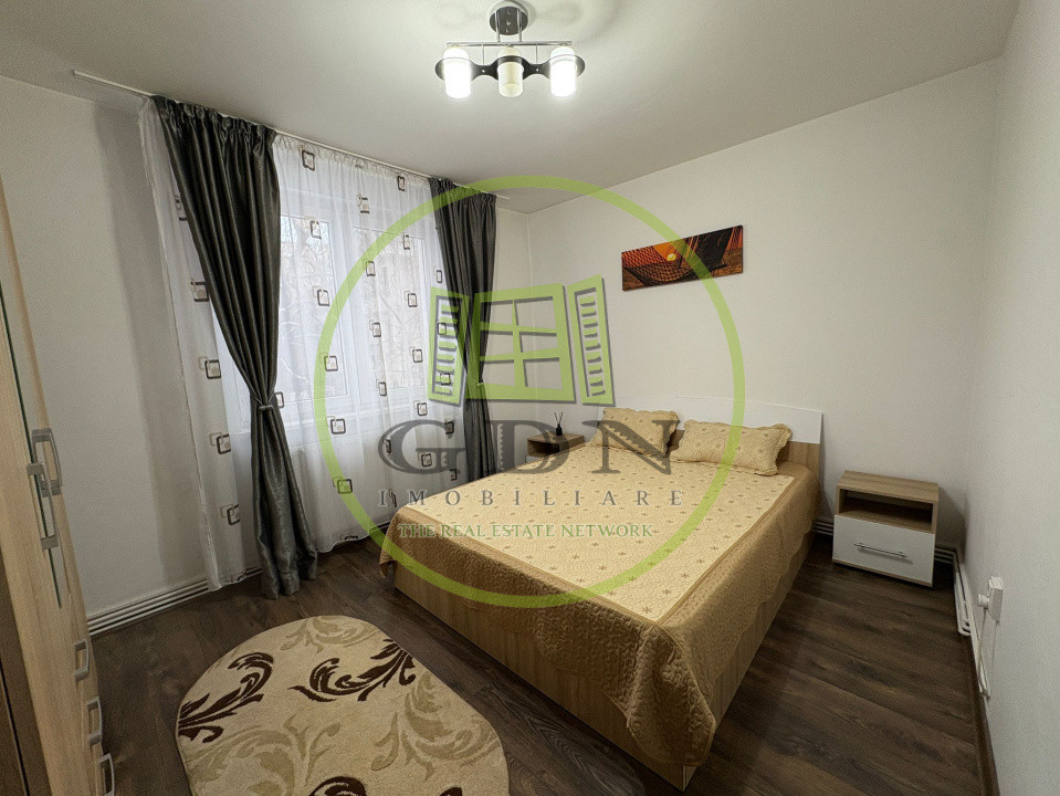 Apartament, 2 camere, semidecomandat, 45 mp, Ultracentral, Zona English Parc
