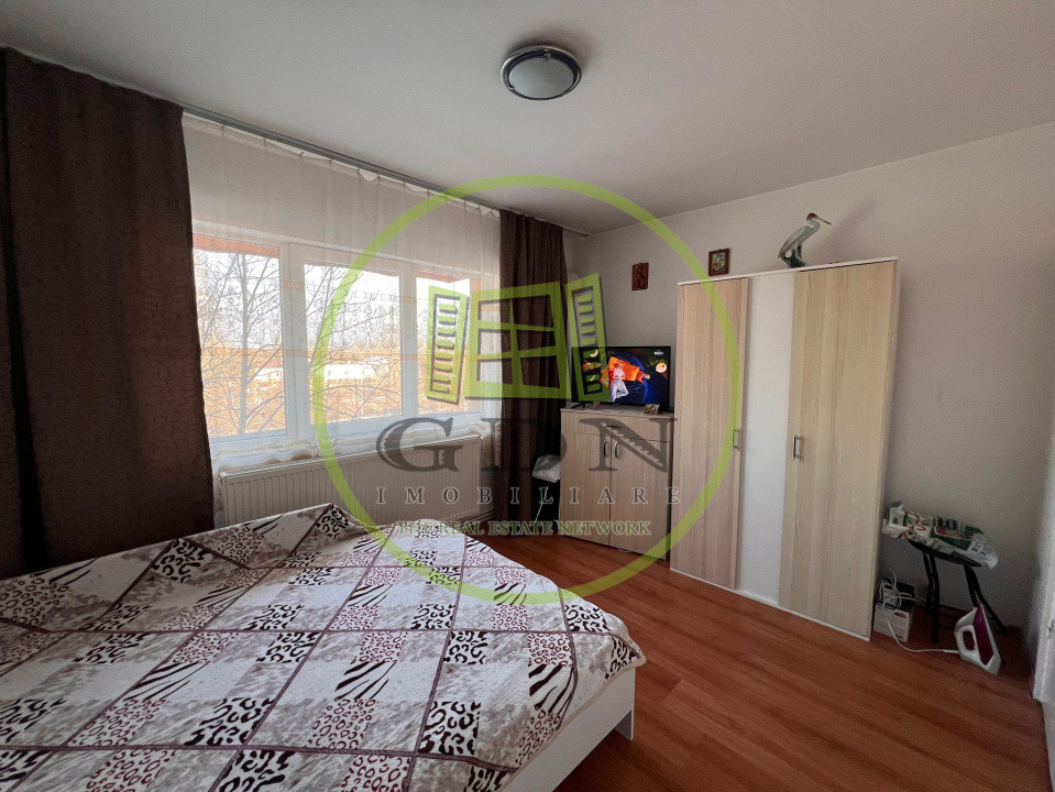 Apartament 3 camere, 64 mp, Craiovita Noua 
