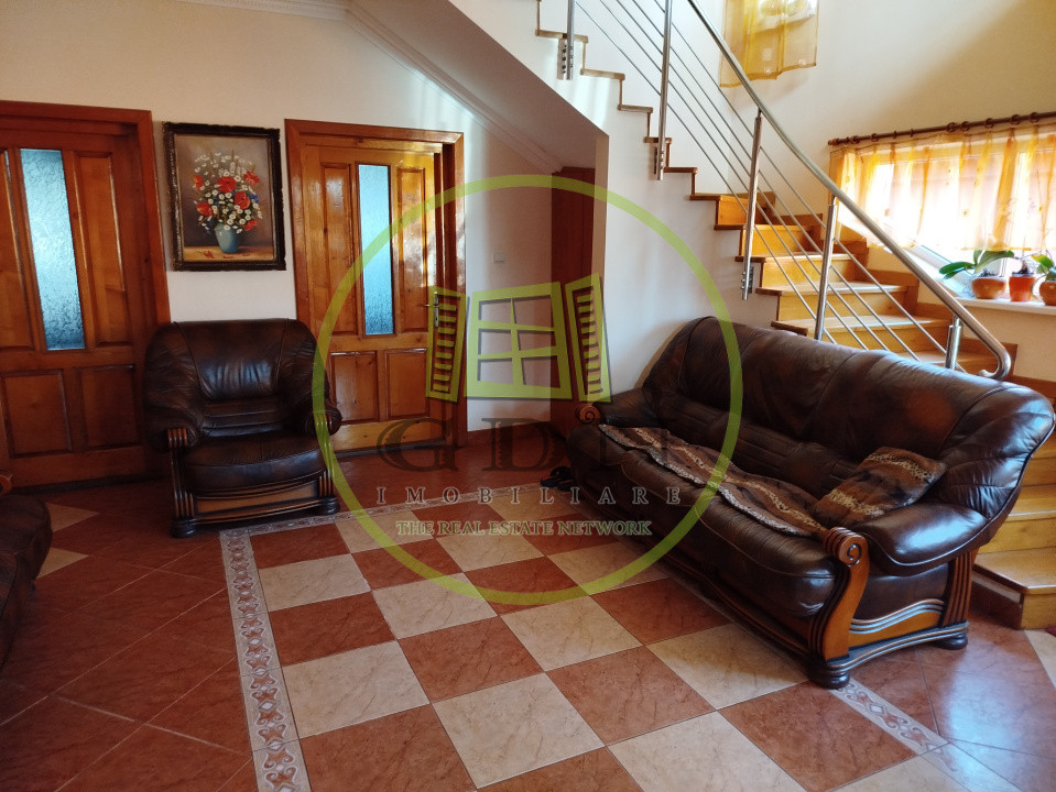 Casă individuală de vânzare zona Ioșia