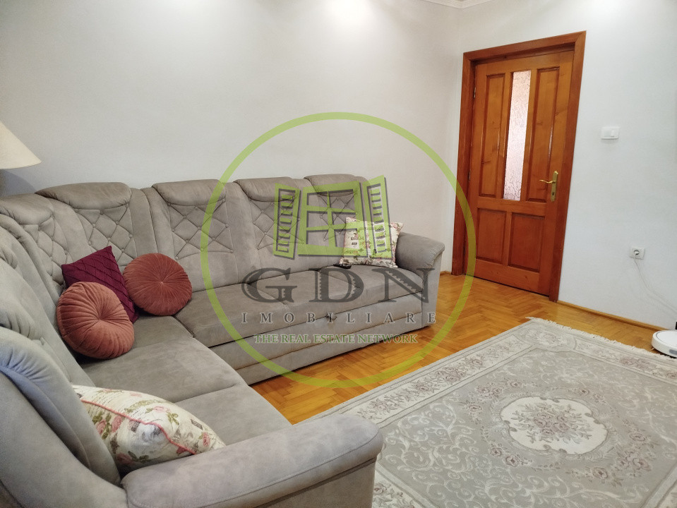 Casă individuală de vânzare zona Ioșia