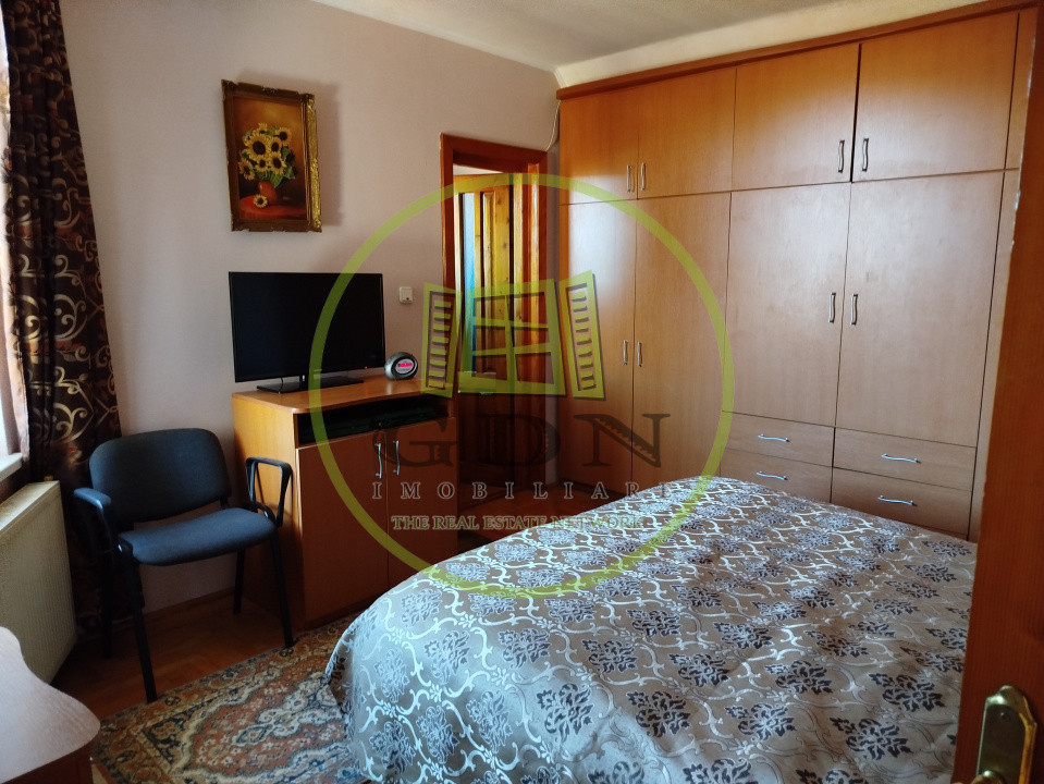 Casă individuală de vânzare zona Ioșia