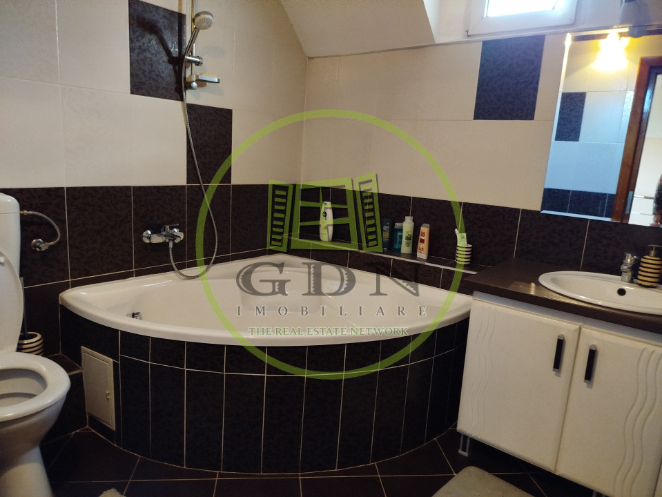 Casă individuală de vânzare zona Ioșia