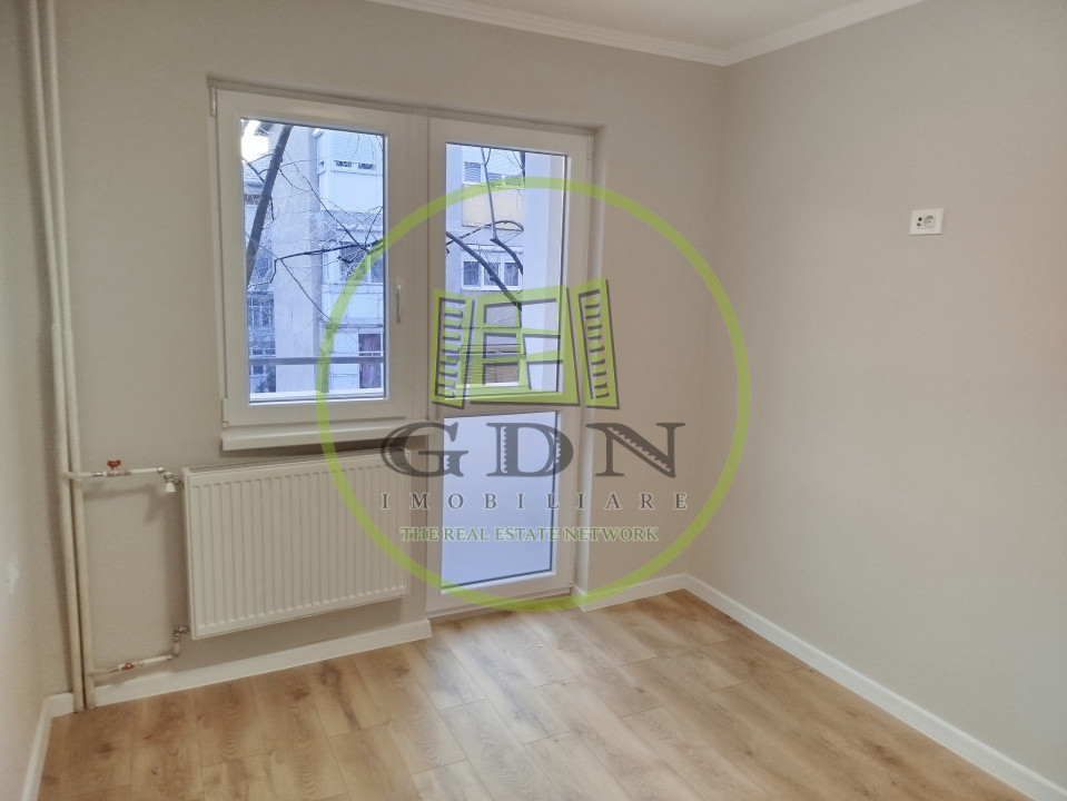 Apartament 2 camere decomandat, zona Ioșia