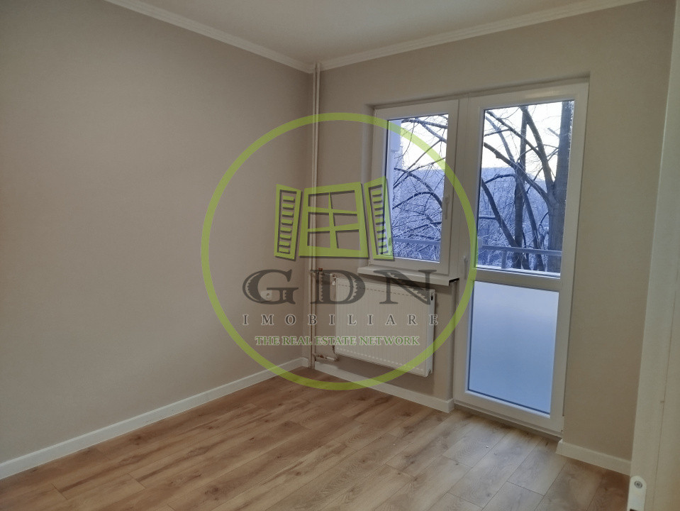 Apartament 2 camere decomandat, zona Ioșia