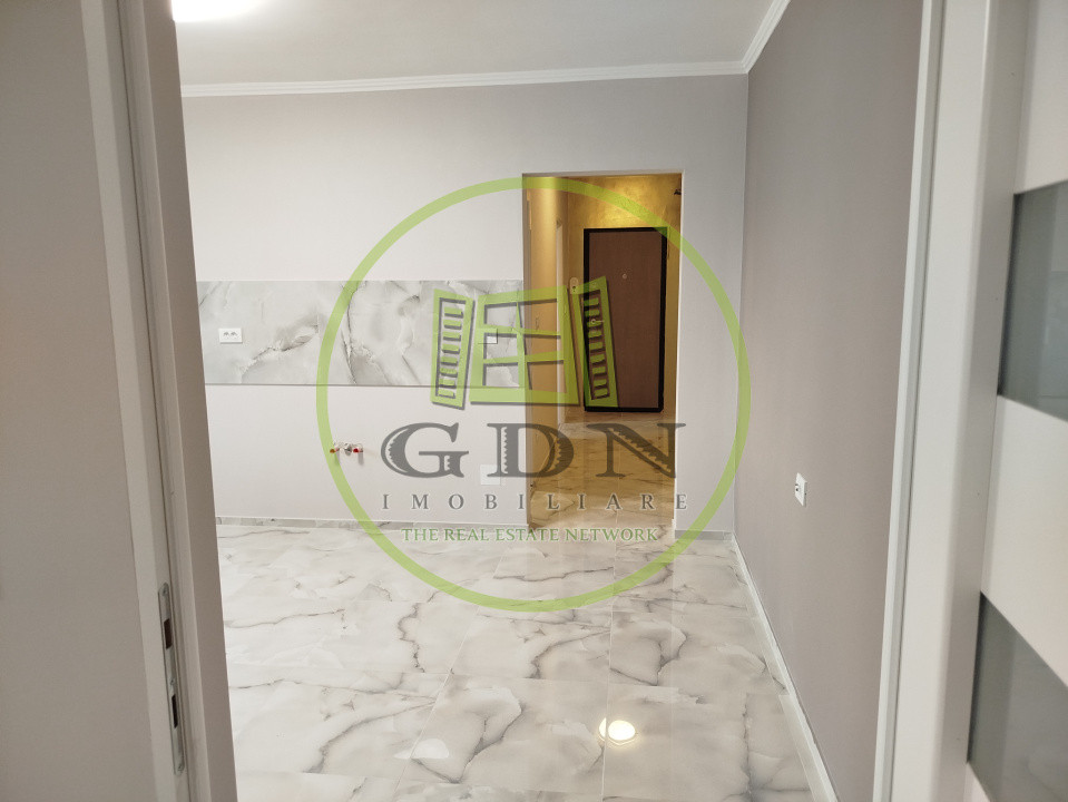 Apartament 2 camere decomandat, zona Ioșia