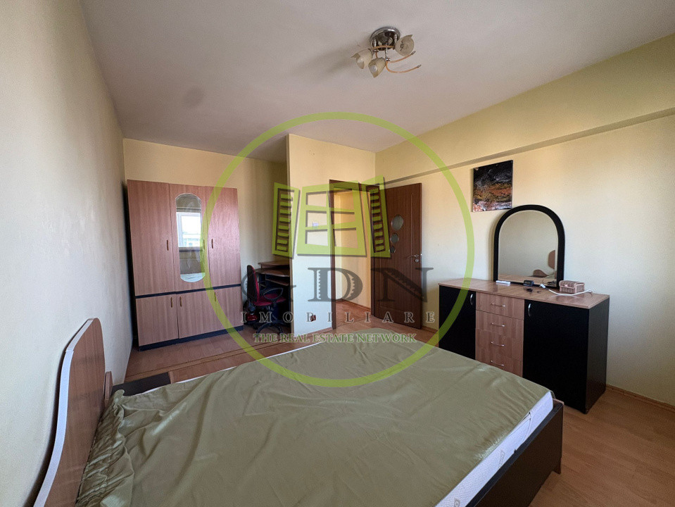 Apartament 3 camere, decomandat, 72mp, cartier 1 Mai, zona Scoala 36