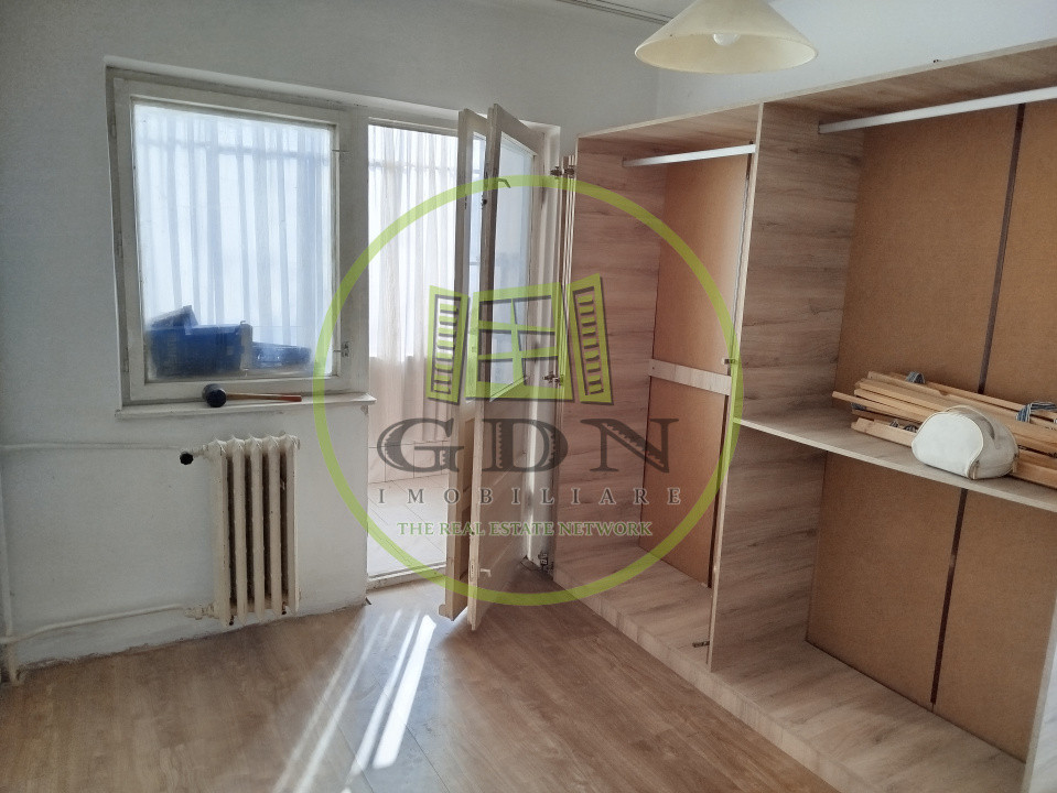 Apartament 3 camere, Velența, zona Războieni