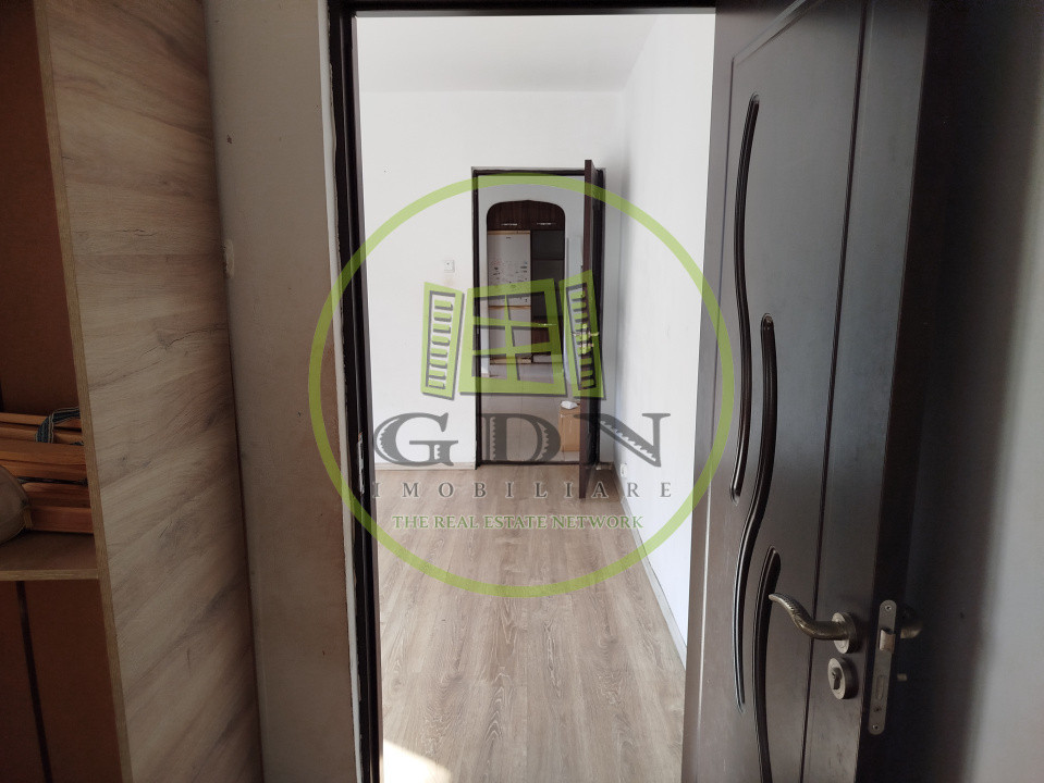 Apartament 3 camere, Velența, zona Războieni