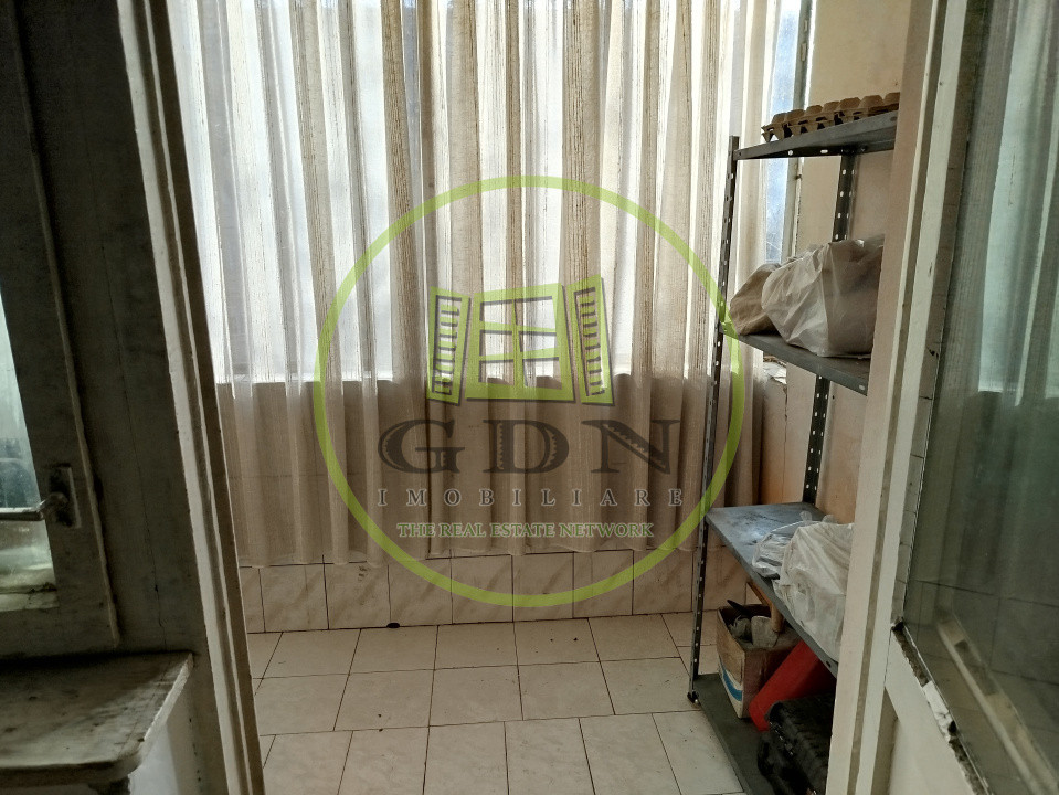 Apartament 3 camere, Velența, zona Războieni
