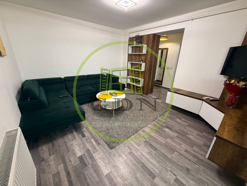 Apartament 2 camere semidecomandat, 43mp, Calea Severinului, zona Mall Promenada