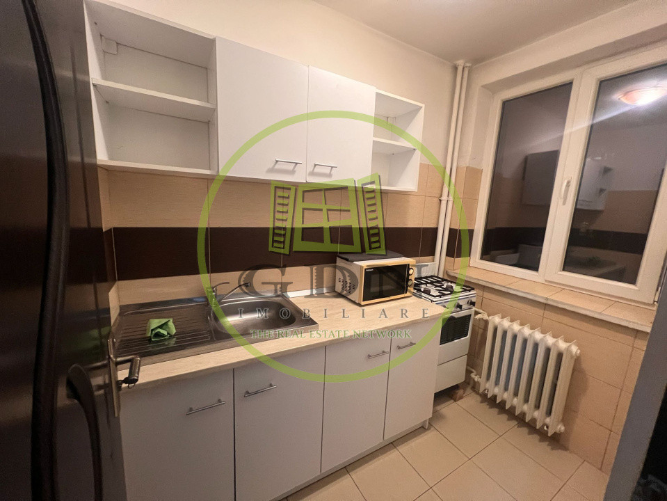 Garsoniera semidecomandata, 31.21 mp, Brazda lui Novac, zona Melodi