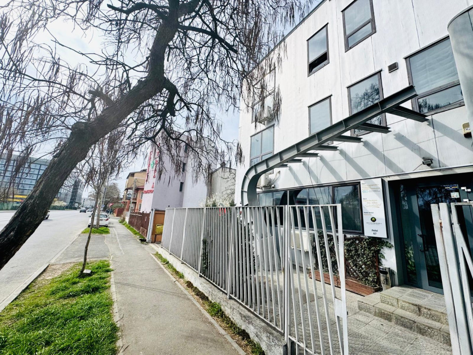 Spațiu birou/ showroom, parter + subsol, locație excelentă, Jiului, sector 1!