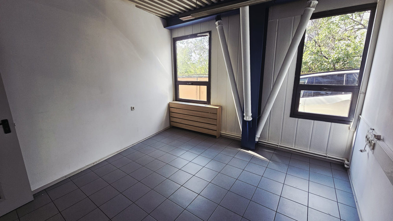 Spațiu birou/ showroom, parter + subsol, locație excelentă, Jiului, sector 1!