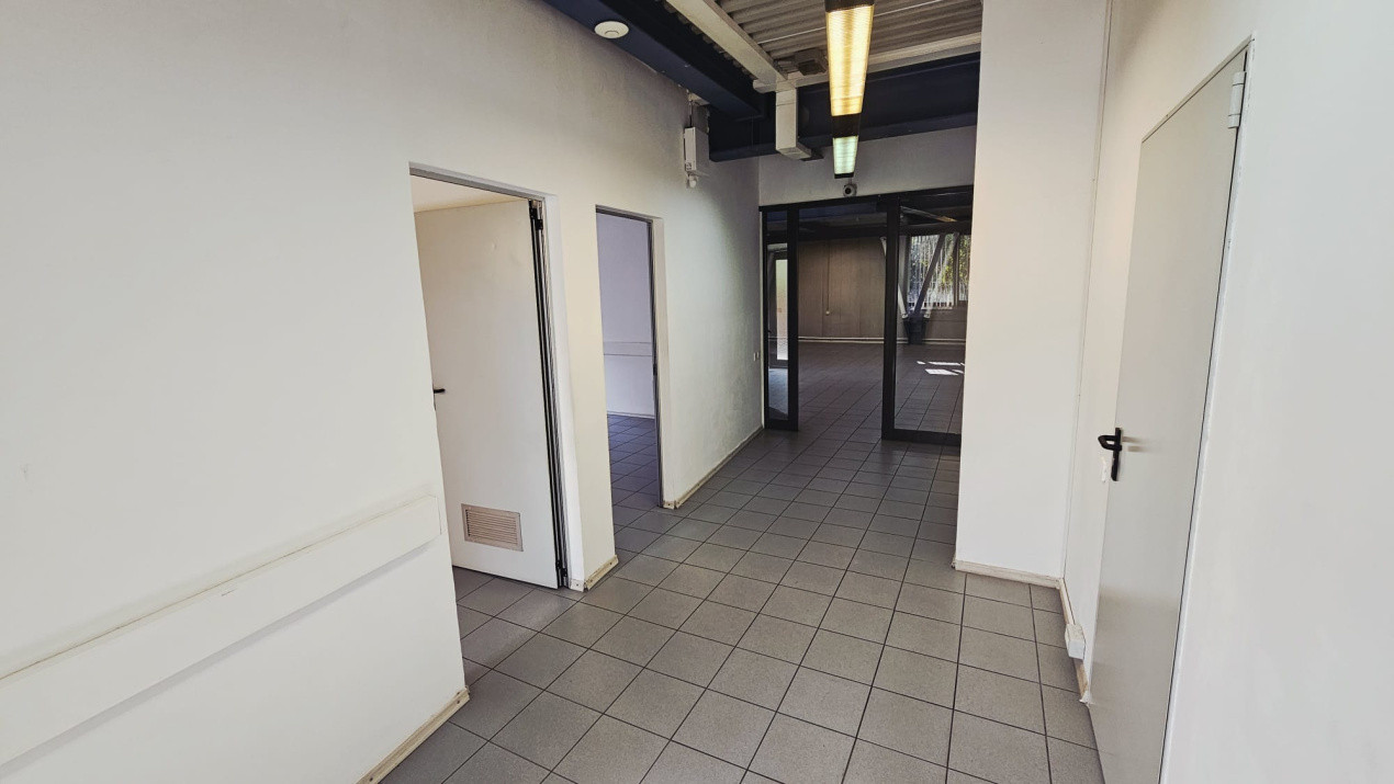 Spațiu birou(open space+birouri)l, locație excelentă, Jiului, sector 1!