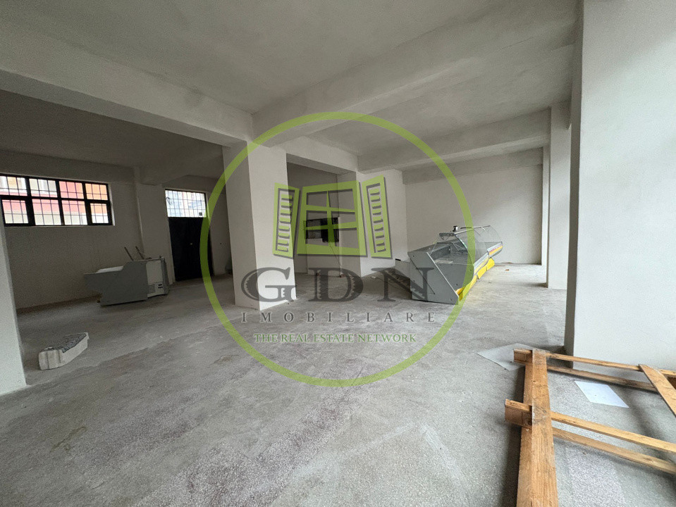 Spatiu comercial, 110 mp, Cartier 1 Mai , Zona Scoala 36