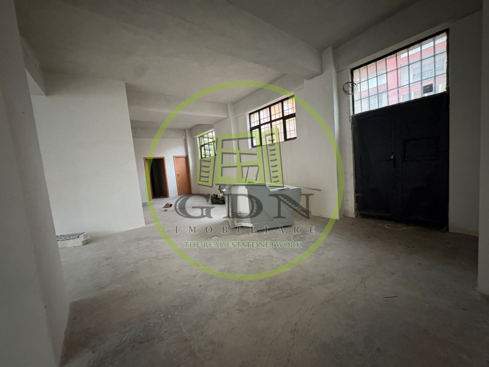 Spatiu comercial, 110 mp, Cartier 1 Mai , Zona Scoala 36