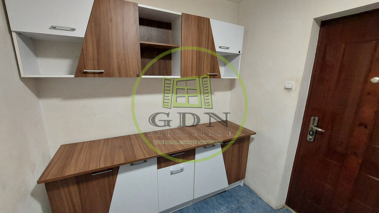 Camera de camin, 22 mp, etajul 2, Cartierul Lapus, zona Electroputere