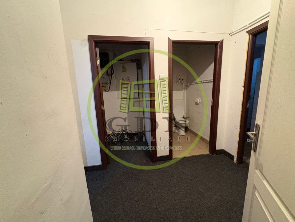 Spatiu comercial, 82 mp, Cartier 1 Mai , Zona Scoala 36