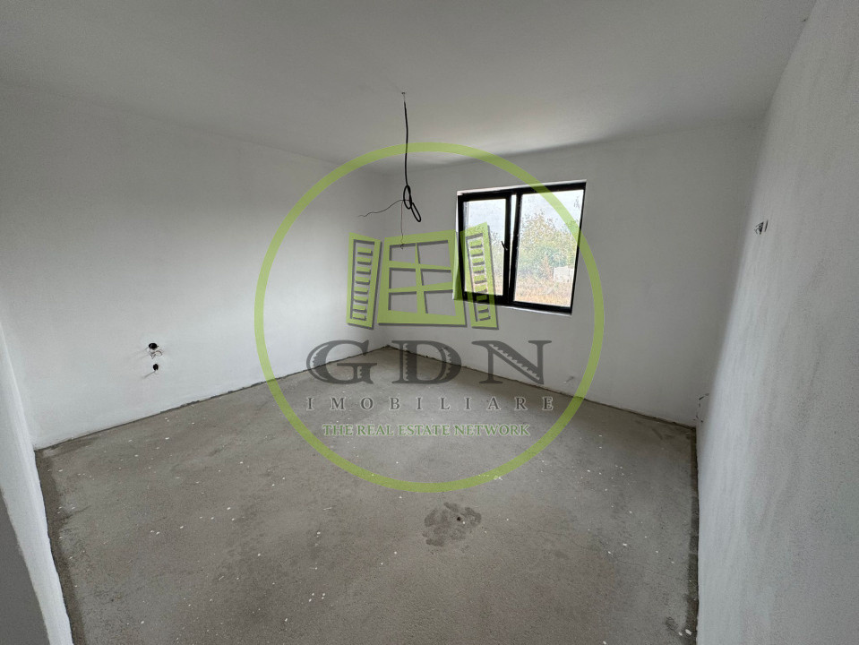 Casa, P+E, 5 camere, 383mp teren, Malu Mare, Preajba