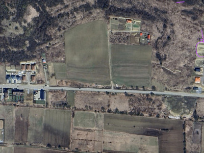 REPREZENATRE EXCLUSIVĂ! Teren intravilan construcții, zonă superbă, Livezeni. 