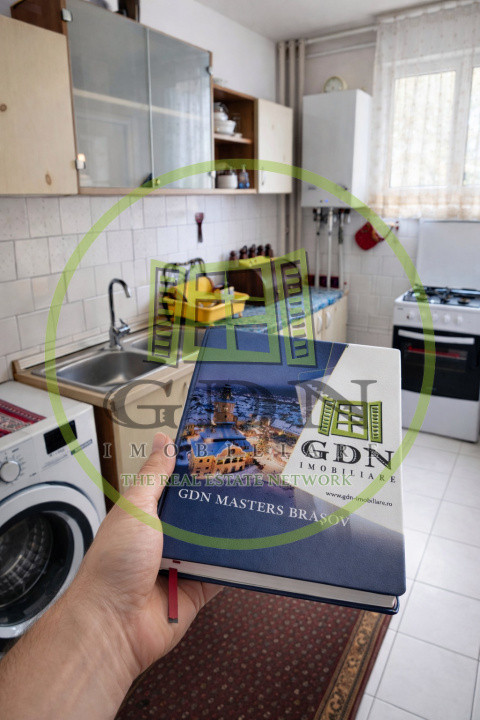 Vând apartament 2 camere Brașov cartierul Noua 90000€