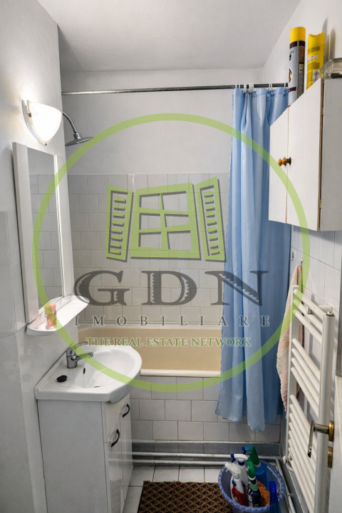 Vând apartament 2 camere Brașov cartierul Noua 90000€