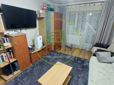 Apartament doua camere decomandat, etajul 3, Calea Bucuresti, zona Sucpi