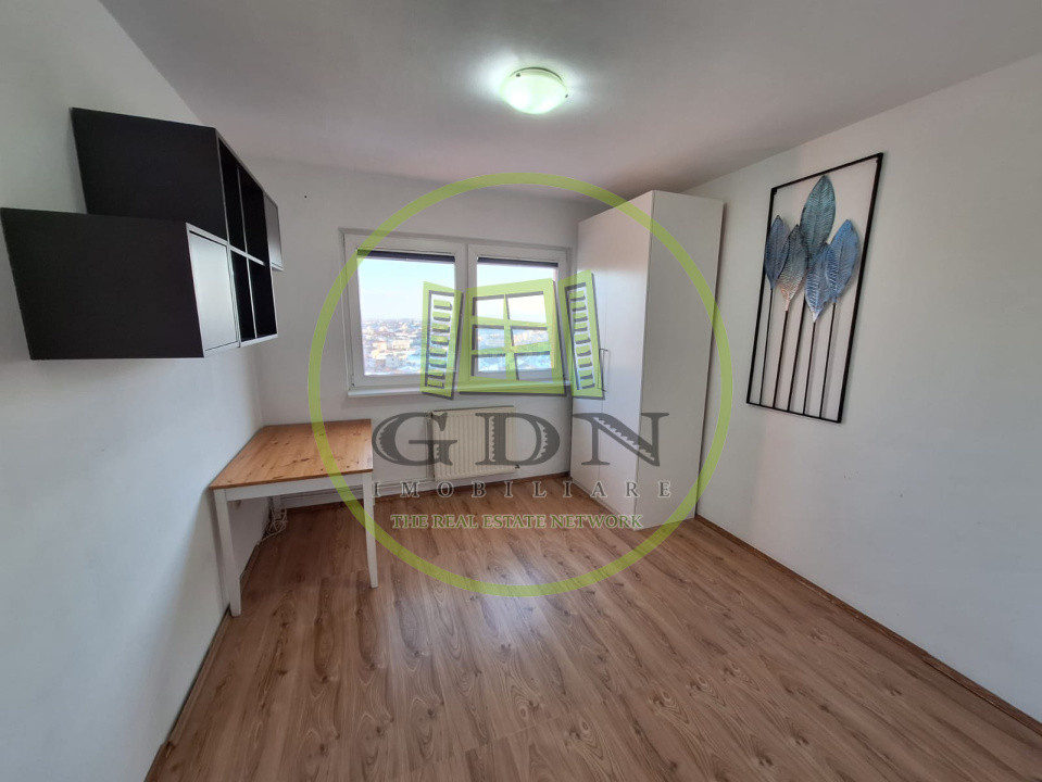 Apartament 3 camere 67mp utili, vanzare in Vasile Aaron 