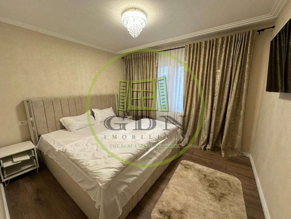 Apartament 3 camere, 75 mp, cartier Craiovita Noua, zona Scoala Elena Farago