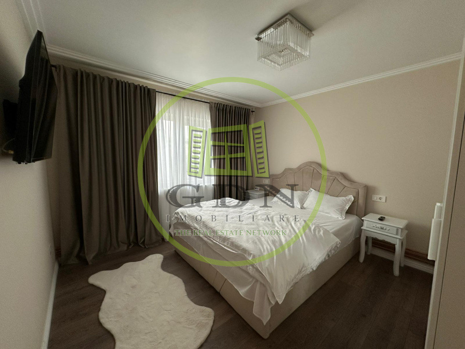 Apartament 3 camere, 75 mp, cartier Craiovita Noua, zona Scoala Elena Farago